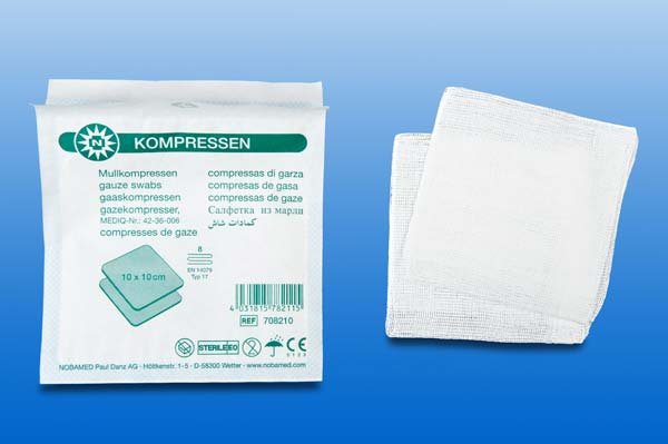 Mullkompressen 10x10 cm steril 8fach